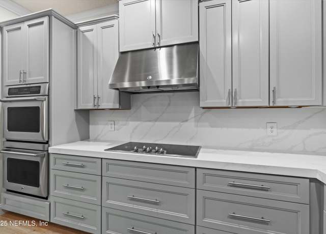Property at 141 Lipizzan Trl, St. Augustine, FL 32095, 4 beds, 3.5 baths