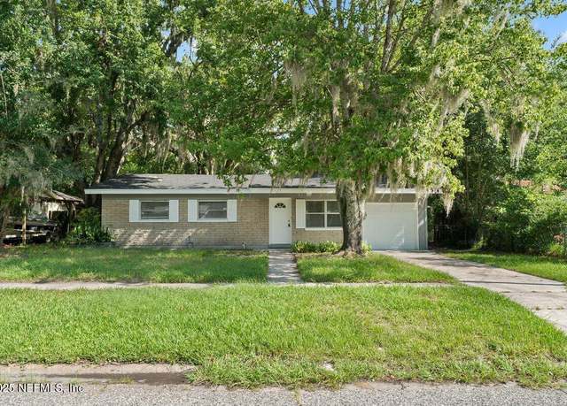 Property at 7567 Sharbeth Dr S, Jacksonville, FL 32210, 3 beds, 2 baths