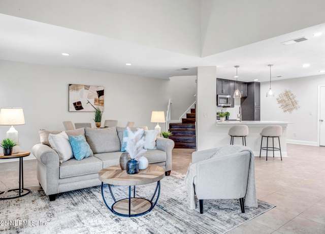 Property at 1429 Summer Sands Dr, Neptune Beach, FL 32266, 3 beds, 2.5 baths