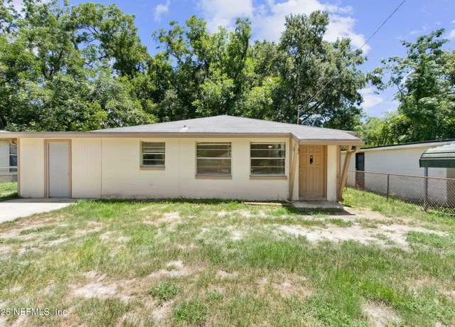 Property at 9043 8th Ave, Jacksonville, FL 32208, 3 beds, 1 bath