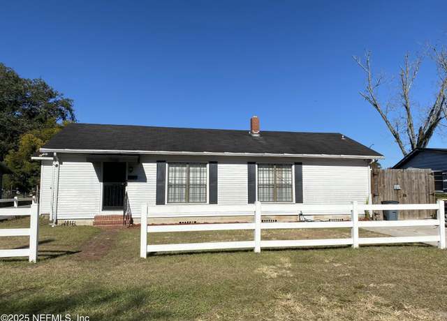 Property at 2429 Coleman Ct, Jacksonville, FL 32254, 2 beds, 2 baths