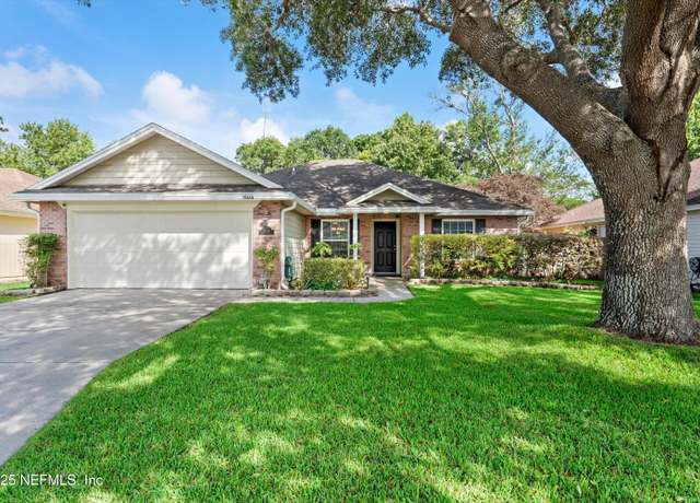 Property at 12448 Hatton Chase Ln W, Jacksonville, FL 32258, 3 beds, 2 baths