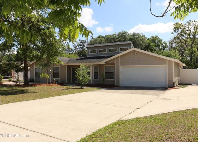 Property at 8147 Cayuga Trl E, Jacksonville, FL 32244, 3 beds, 2 baths