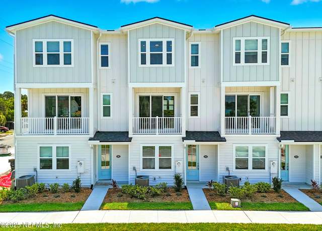 Property at 1010 2nd Ave N, Jacksonville Beach, FL 32250, 3 beds, 3.5 baths