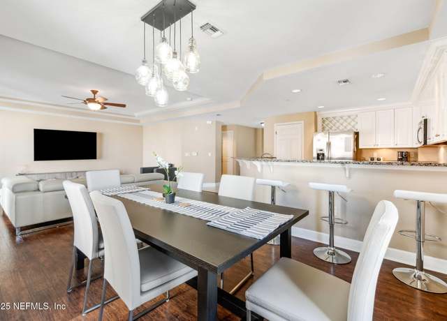 Property at 1478 Riverplace Blvd #410, Jacksonville, FL 32207, 2 beds, 2.5 baths