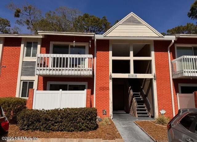 Property at 8880 Old Kings Rd #27, Jacksonville, FL 32257, 4 beds, 2.5 baths