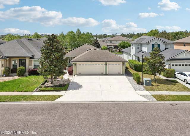 Property at 810 Glendale Ln, Orange Park, FL 32065, 3 beds, 2 baths
