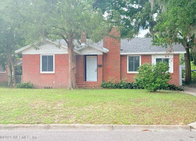 Property at 576 E 59th St, Jacksonville, FL 32208, 3 beds, 1 bath