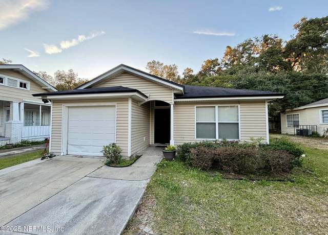 Property at 6416 Sapphire Dr, Jacksonville, FL 32208, 3 beds, 2 baths