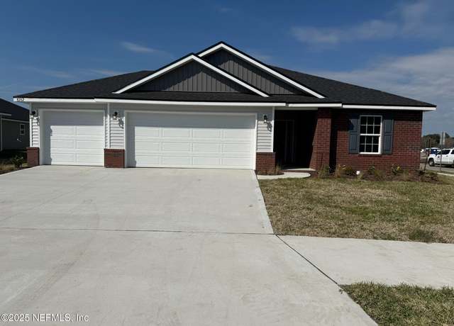 Property at 8262 Helmsley Blvd, Jacksonville, FL 32219, 4 beds, 2 baths