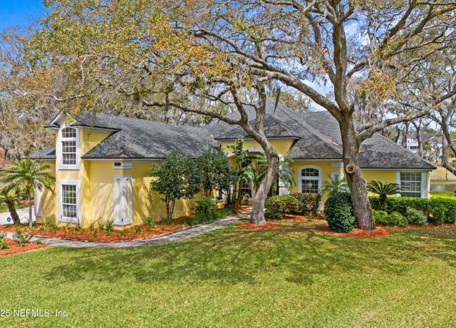 Property at 12511 Mission Hills Cir N, Jacksonville, FL 32225, 6 beds, 4.5 baths