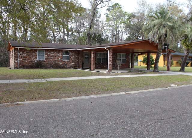 Property at 4741 Lincrest Dr N, Jacksonville, FL 32208, 3 beds, 2 baths
