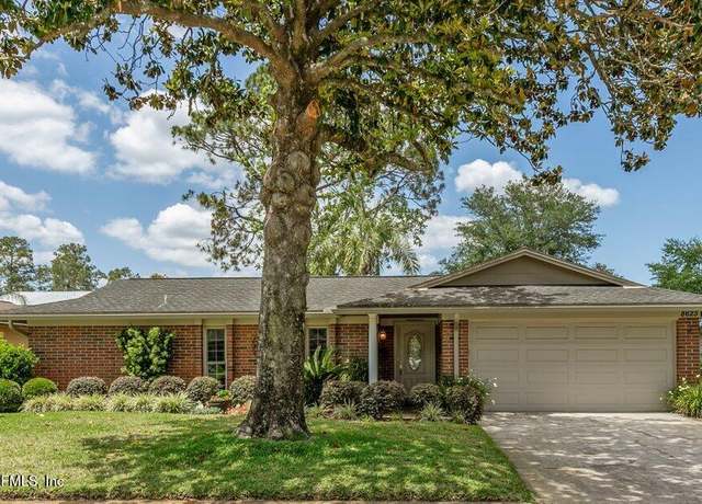 Property at 8625 Graybar Dr, Jacksonville, FL 32221, 4 beds, 2 baths