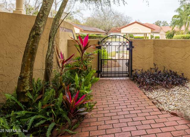 Property at 4020 Lavista Cir #207, Jacksonville, FL 32217, 2 beds, 2 baths
