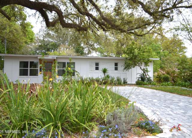 Property at 8924 Lopez Ct, Jacksonville, FL 32216, 3 beds, 2 baths