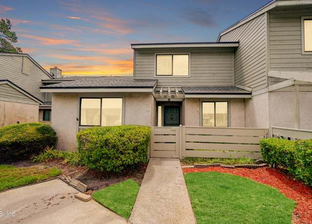 Property at 7701 Baymeadows Cir W #1026, Jacksonville, FL 32256, 3 beds, 3 baths