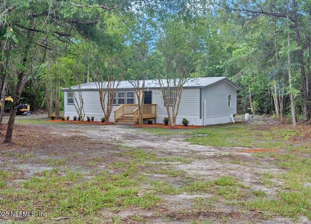 Property at 8462 NW 210th St, Starke, FL 32091, 3 beds, 2 baths