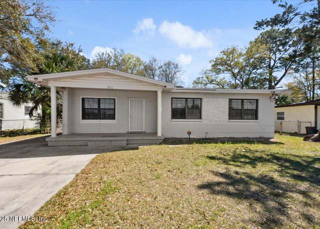 Property at 1731 Melson Ave, Jacksonville, FL 32254, 5 beds, 2 baths