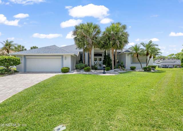 Property at 12 Collingville Ct, Palm Coast, FL 32137, 3 beds, 2 baths