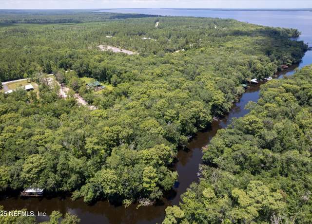 Property at 182 Pioneer Trl, Palatka, FL 32043