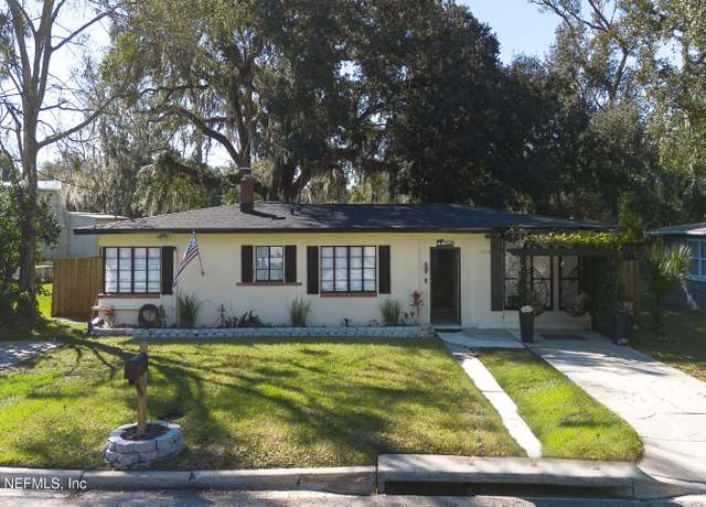 Property at 1530 Highland Ave, Jacksonville, FL 32207, 3 beds, 1 bath