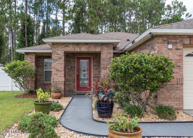 Property at 9001 Redtail Dr, Jacksonville, FL 32222, 3 beds, 2 baths
