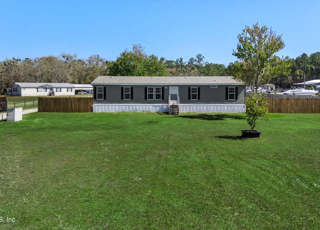 Property at 3289 Russell Rd, Green Cove Springs, FL 32043, 4 beds, 2 baths
