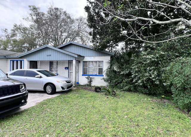 Property at 3308 W Moncrief Rd, Jacksonville, FL 32209, 4 beds, 1.5 baths