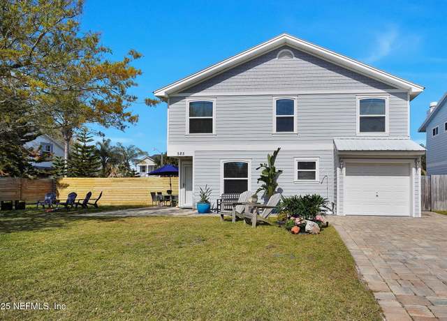 Property at 585 10th Ave S, Jacksonville Beach, FL 32250, 2 beds, 1.5 baths