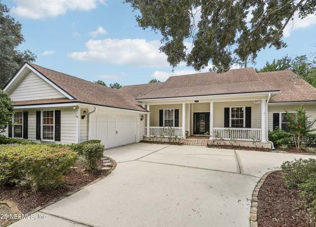 Property at 1152 Eagle Point Dr, St. Augustine, FL 32092, 5 beds, 3 baths