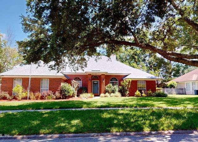 Property at 2645 Stonegate Dr, Jacksonville, FL 32223, 3 beds, 2 baths