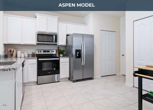 Property at 71 Playa de Luna Ln, St. Augustine, FL 32095, 2 beds, 2.5 baths