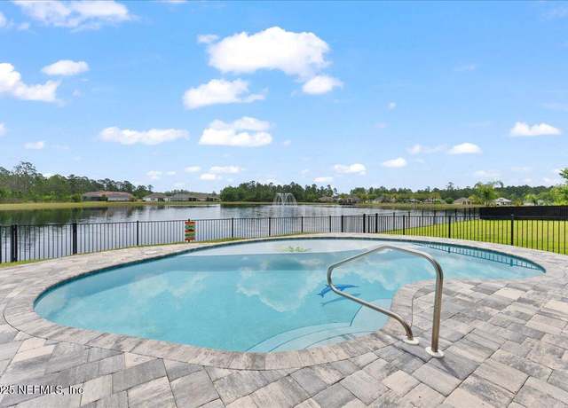 Property at 1697 Linda Lakes Ln, Middleburg, FL 32068, 4 beds, 2.5 baths