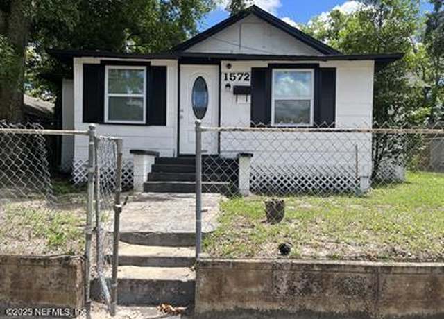 Property at 1572 W 36th St, Jacksonville, FL 32209, 3 beds, 2 baths