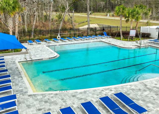 Property at 709 Hiddenwood Way, Orange Park, FL 32065, 3 beds, 3 baths