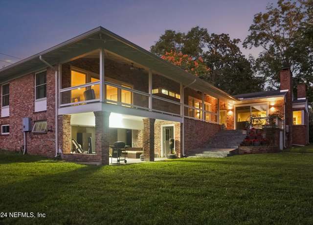 Property at 1124 Oriental Gardens Rd, Jacksonville, FL 32207, 5 beds, 4.5 baths