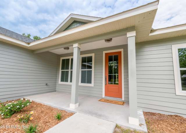 Property at 871 S Parker St, Starke, FL 32091, 4 beds, 2 baths