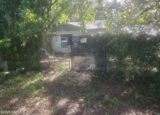 Property at 2672 Highway 17, Crescent City, FL 32112, 3 beds, 1 bath