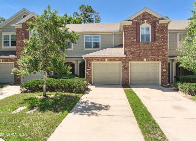 Property at 7073 Roundleaf Dr, Jacksonville, FL 32258, 2 beds, 2.5 baths
