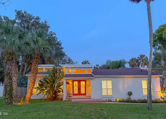 Property at 5491 River Trail Rd N, Jacksonville, FL 32277, 4 beds, 4.5 baths