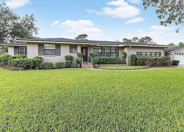 Property at 840 Acapulco Rd, Jacksonville, FL 32216, 3 beds, 3 baths