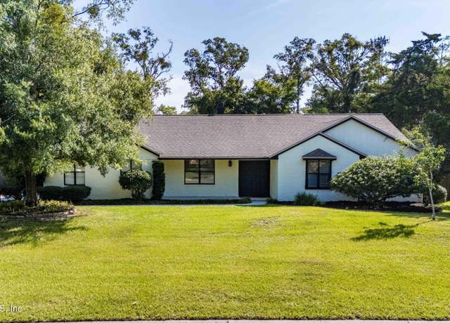 Property at 2822 Circle Ridge Dr, Orange Park, FL 32065, 4 beds, 2.5 baths