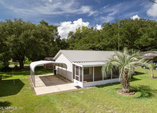 Property at 301 Hamilton Rd, Satsuma, FL 32189, 2 beds, 1 bath
