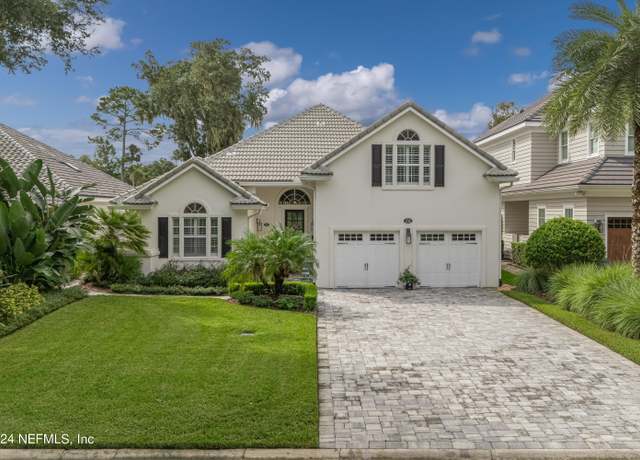 Property at 232 Laurel Ln, Ponte Vedra Beach, FL 32082, 4 beds, 2.5 baths