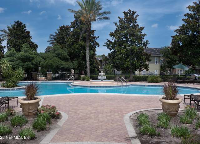 Property at 10075 Gate Pkwy #1313, Jacksonville, FL 32246, 3 beds, 2 baths