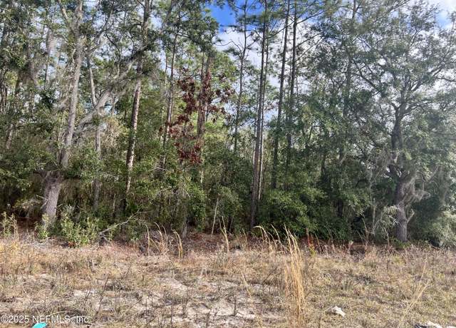 Property at 327 Melrose Landing Blvd, Hawthorne, FL 32640