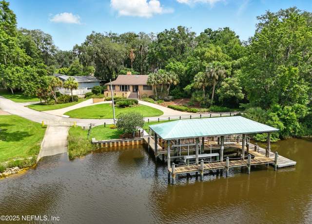 Property at 5029 Glade Hill St, Jacksonville, FL 32207, 3 beds, 2 baths