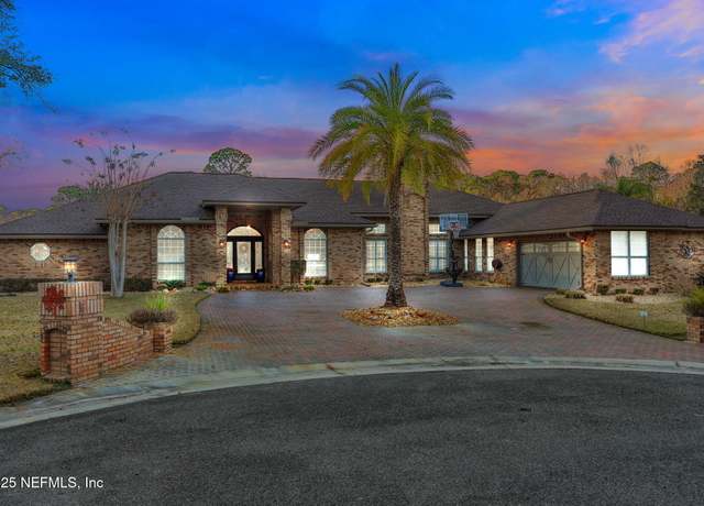 Property at 3626 Kapalua Ct, Green Cove Springs, FL 32043, 4 beds, 3.5 baths