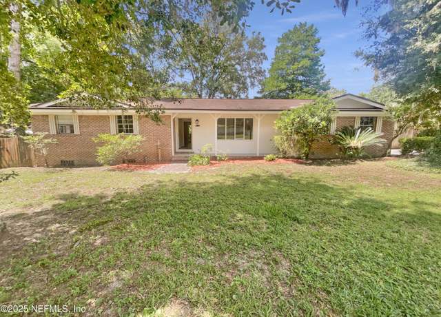 Property at 14112 Pleasant Point Ln, Jacksonville, FL 32225, 3 beds, 2 baths