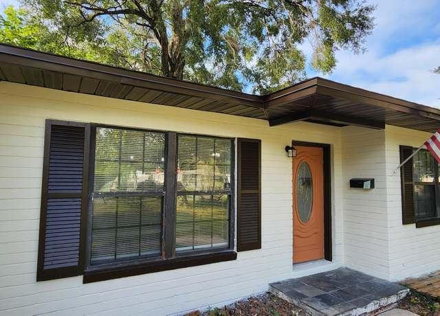 Property at 2310 Woodridge Rd, Jacksonville, FL 32210, 3 beds, 1 bath